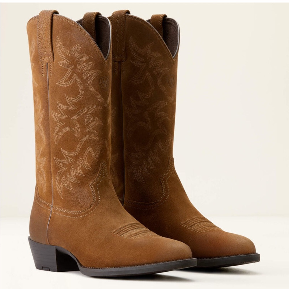 Ariat Heritage Round Toe Western Boot in Dijon Suede Women’s Size 9B